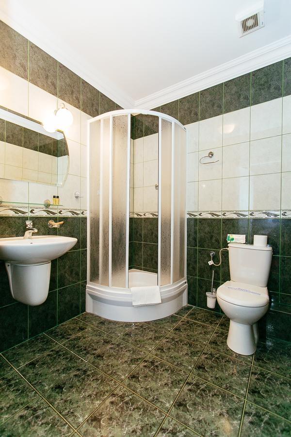 Hotel Dom Nad Rzeka à Skwierzyna Extérieur photo